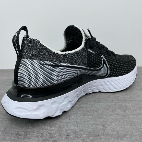 Nike React Infinity Run Flyknit Running Shoes - Picture 8 of 12